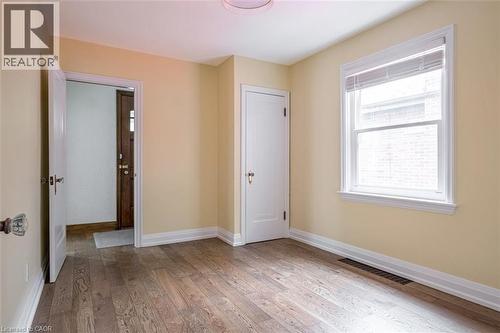 10 Dorset Place, Hamilton, ON 