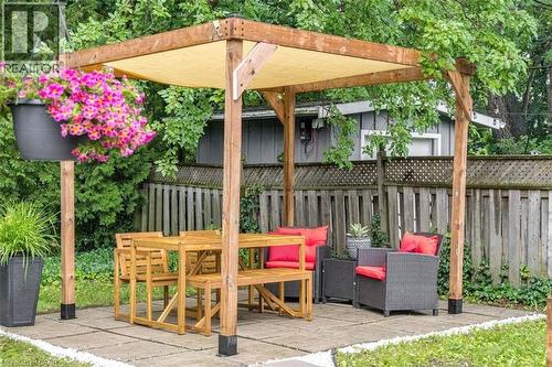 10 Dorset Place, Hamilton, ON 