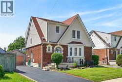 20 CAMERON Avenue S  Hamilton, ON L8K 2W8