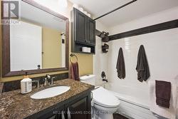 4-piece ensuite - 