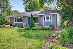 1054 CHELSEA DRIVE Ottawa, ON K1K 0M8