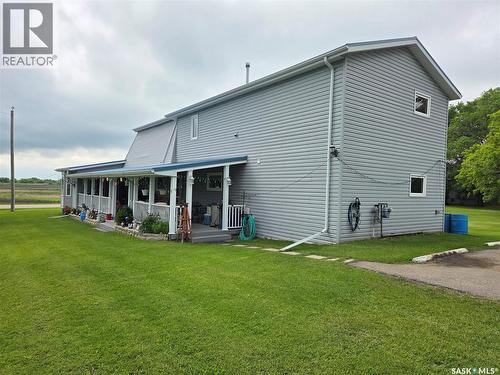 15 Adelaide Street, Manor, SK 