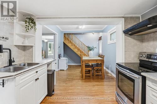 55 East 32Nd Street, Hamilton, ON 