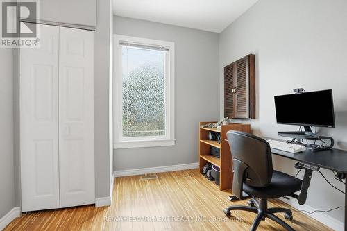 55 East 32Nd Street, Hamilton, ON 