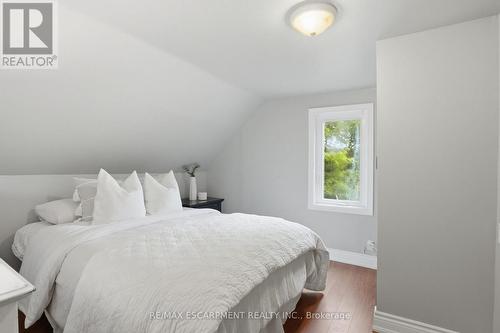 55 East 32Nd Street, Hamilton, ON 