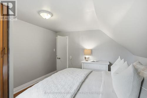 55 East 32Nd Street, Hamilton, ON 