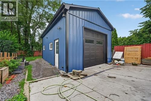 452 East 38Th Street, Hamilton, ON 