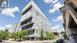 504 - 50 MCCAUL STREET Toronto, ON M5T 1V9