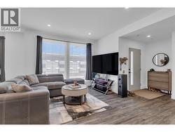 Entry Foyer and Living Room - 