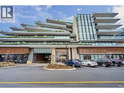 214 1355 BELLEVUE AVENUE  West Vancouver, BC V7T 0B4