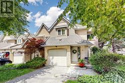 1 - 286 HAMILTON DRIVE  Hamilton, ON L9G 4W6