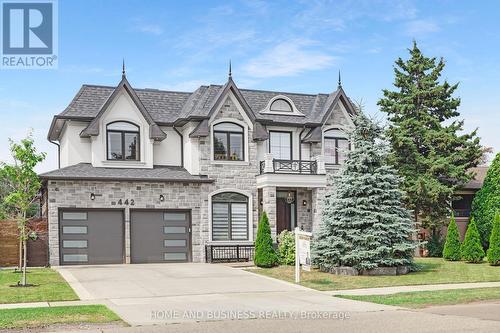 442 SHERIN DRIVE  Oakville, ON L6L 4J5