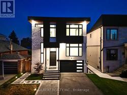 485 RIDELLE AVENUE  Toronto, ON M6B 1K6