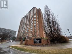 704 - 1270 MAPLE CROSSING BOULEVARD  Burlington, ON L7S 2J3