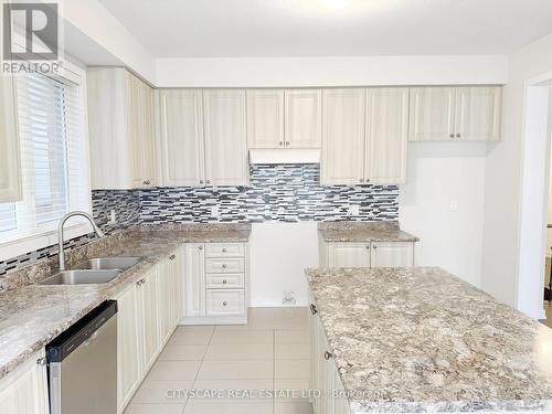 Kitchen - 16 Pagebrook Crescent, Hamilton, ON 