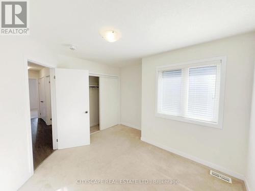 Bedroom #4 - 16 Pagebrook Crescent, Hamilton, ON 