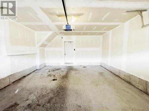 Garage - 16 Pagebrook Crescent, Hamilton, ON 