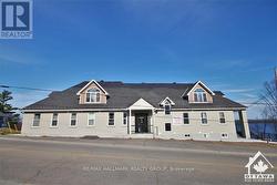 7 - 768 USBORNE STREET  Mcnab/Braeside, ON K0A 1G0