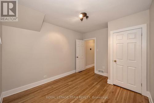 4 Queen Mary Street, Ottawa, ON 