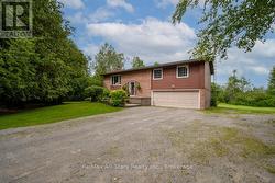 421 OGEMAH ROAD S Kawartha Lakes (Mariposa), ON K0M 2C0