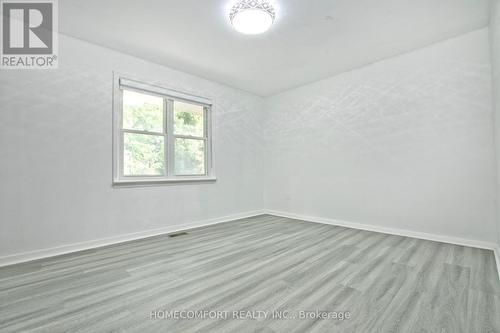 19 Beacham Crescent, Toronto, ON 