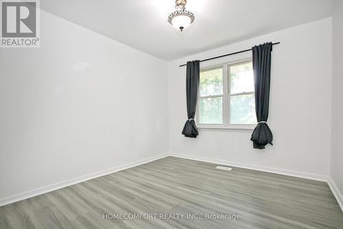 19 Beacham Crescent, Toronto, ON 