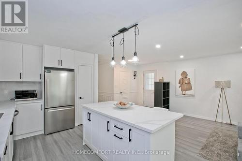 19 Beacham Crescent, Toronto, ON 