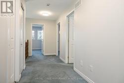 Hallway to bedrooms - 