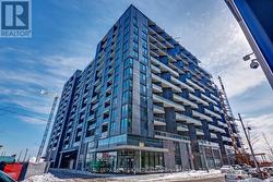 302 - 1 EDGEWATER DRIVE  Toronto, ON M5A 1B9