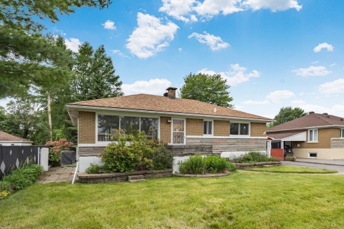 Façade - 355 Rue Eugène, Laval (Fabreville), QC 