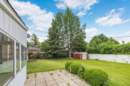 Cour - 355 Rue Eugène, Laval (Fabreville), QC 