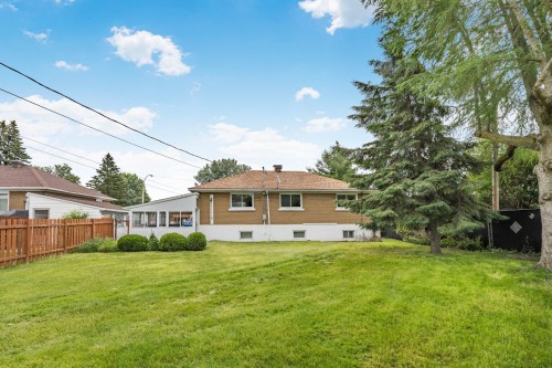 Cour - 355 Rue Eugène, Laval (Fabreville), QC 