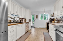 Kitchen - 