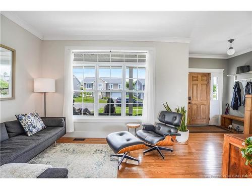 662 Hillcrest Dr, Fredericton, NB 