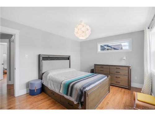 662 Hillcrest Dr, Fredericton, NB 