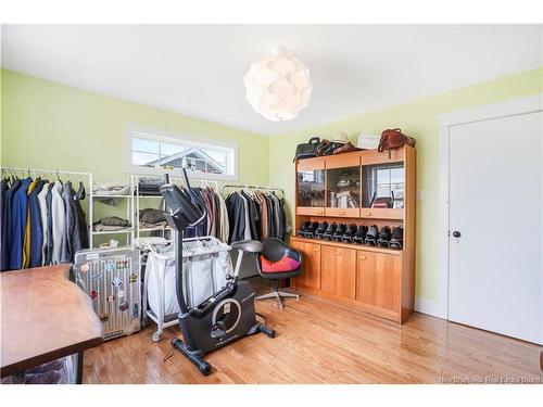 662 Hillcrest Dr, Fredericton, NB 