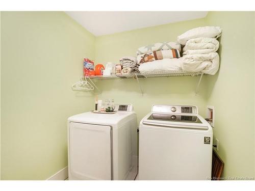 662 Hillcrest Dr, Fredericton, NB 