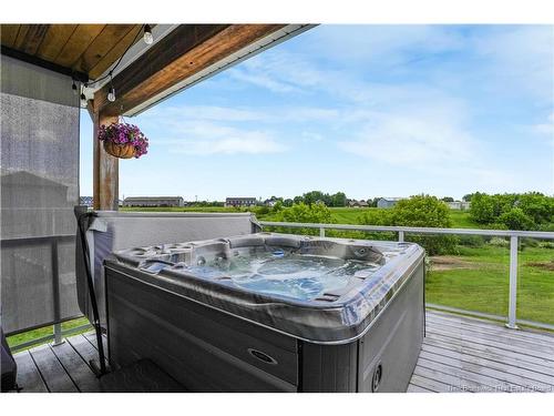 662 Hillcrest Dr, Fredericton, NB 