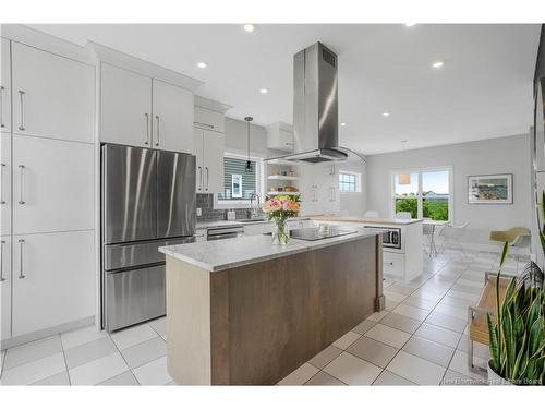 662 Hillcrest Dr, Fredericton, NB 