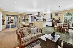 Salon - 