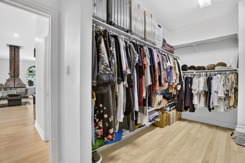 Penderie (Walk-in) - 87 Rg St-François, Lanoraie, QC - Indoor With Storage