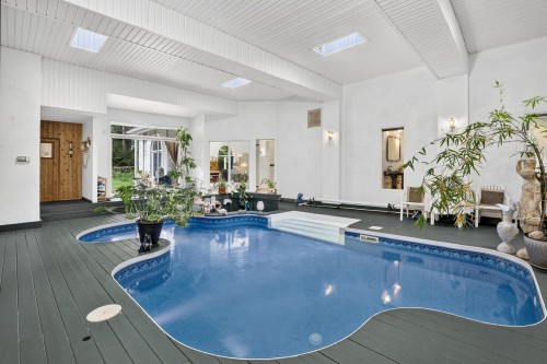 Piscine - 87 Rg St-François, Lanoraie, QC - Indoor Photo Showing Other Room With In Ground Pool