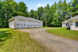 Garage - 