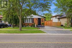 419 FERNDALE AVENUE  London South (South Q), ON N6C 2Y9