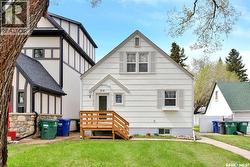 312 McKinnon AVENUE S  Saskatoon, SK S7N 1J6