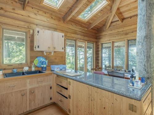 207 Middle Fork Road, Sherbrooke Lake, NS 