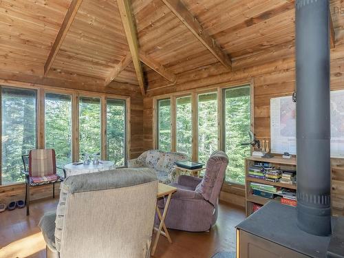 207 Middle Fork Road, Sherbrooke Lake, NS 