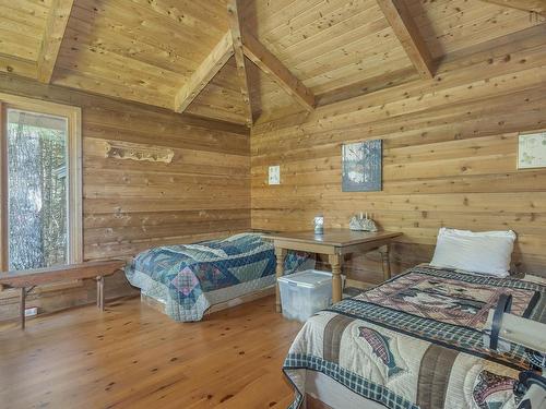 207 Middle Fork Road, Sherbrooke Lake, NS 
