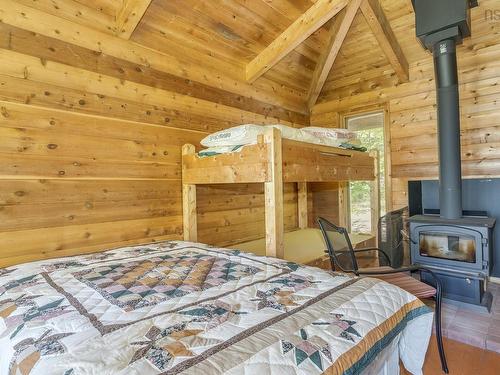 207 Middle Fork Road, Sherbrooke Lake, NS 