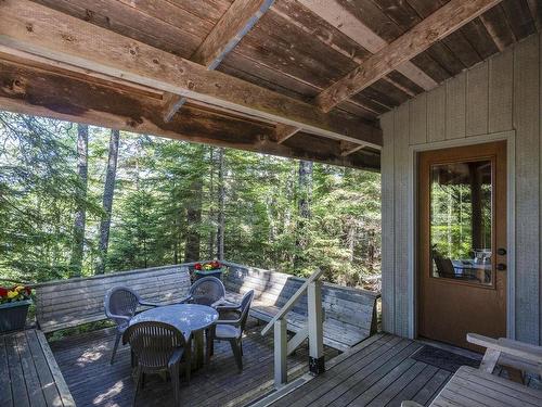 207 Middle Fork Road, Sherbrooke Lake, NS 